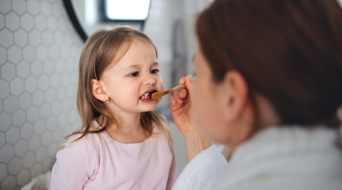 kids teeth cleaning